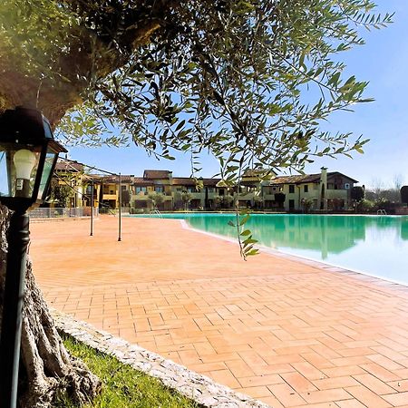 Garda Resort Village 11 佩斯基耶拉德加达 外观 照片