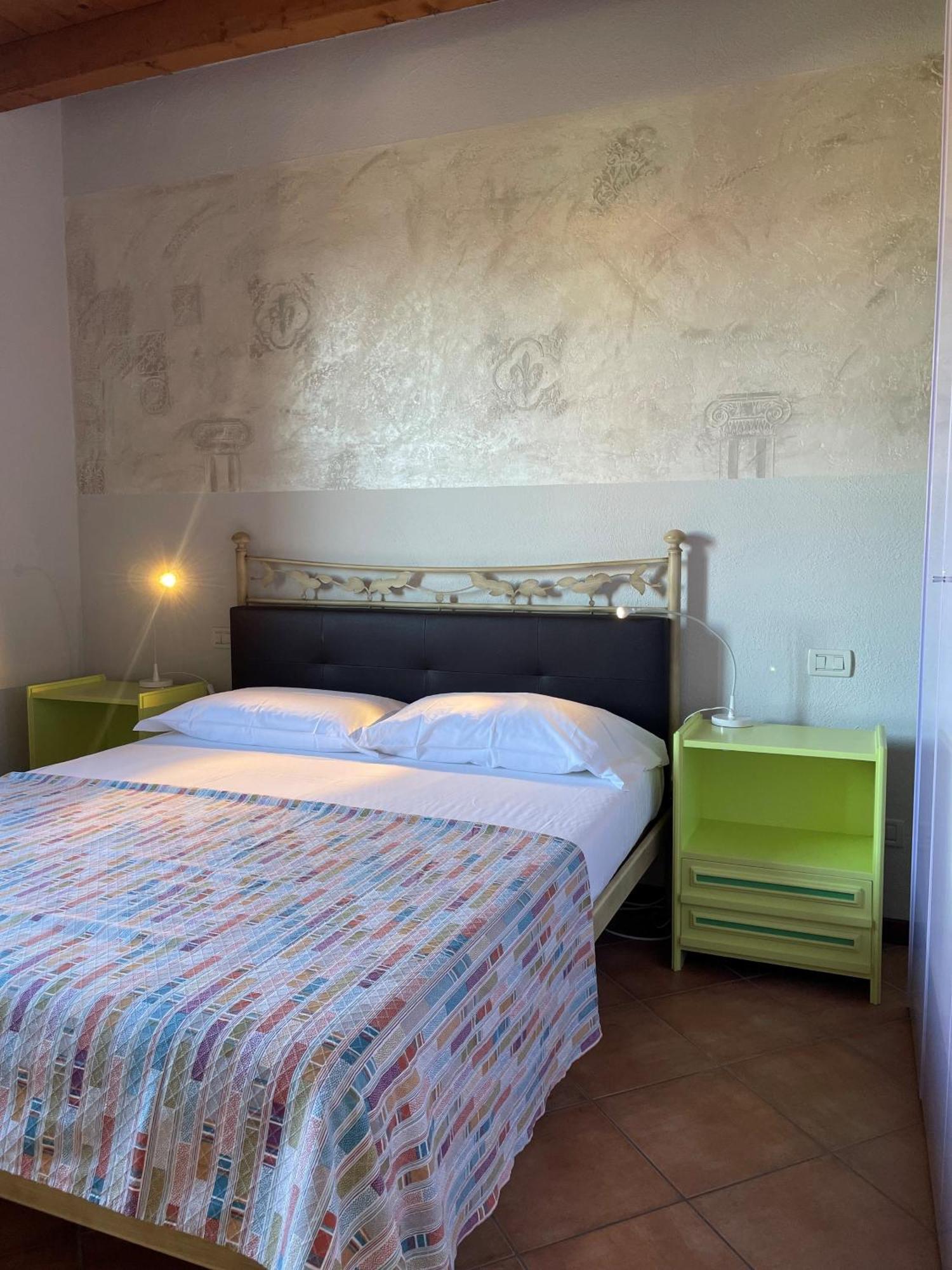 Garda Resort Village 11 佩斯基耶拉德加达 外观 照片
